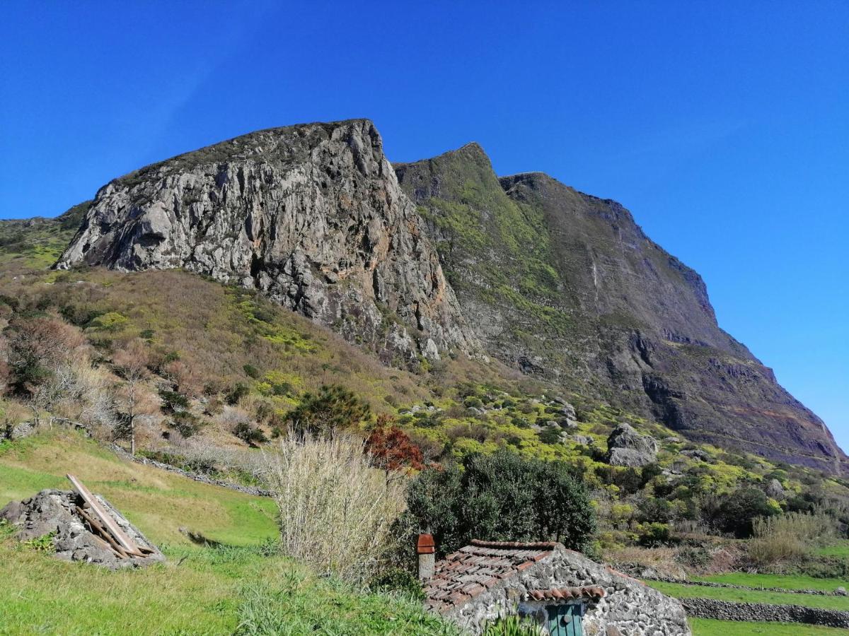 Vila A Casa Do Ti Mendonca Lajes das Flores Exteriér fotografie